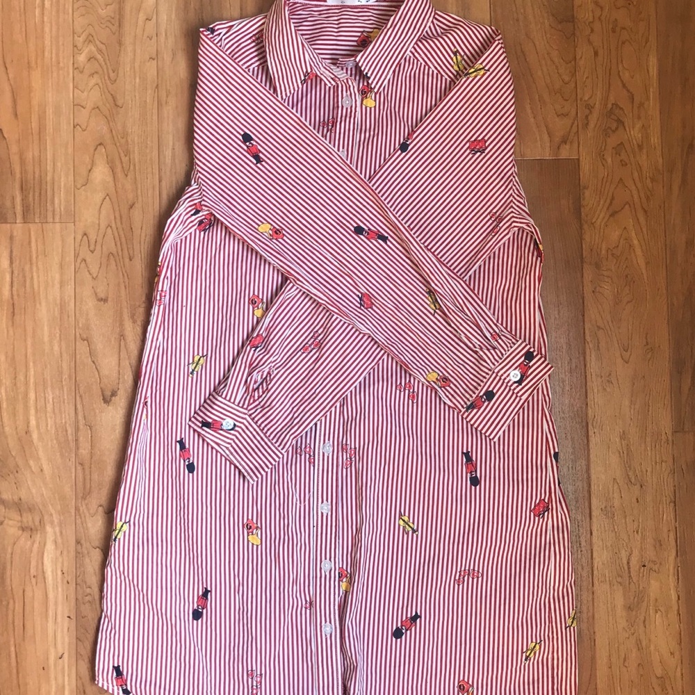 Long Sleeve button up dress shirt